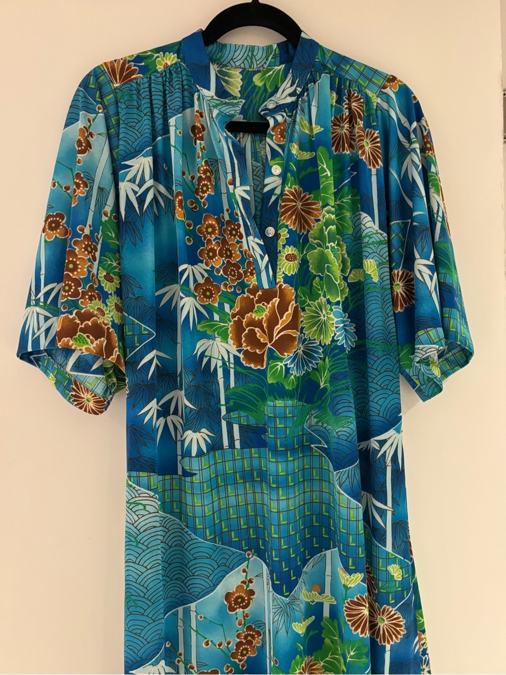 Vintage 1970s Blue Floral maxi dress